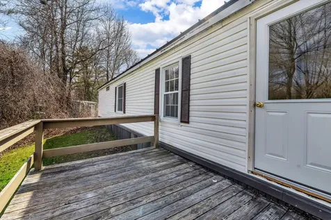 51 Pooler Avenue Skowhegan ME 04976