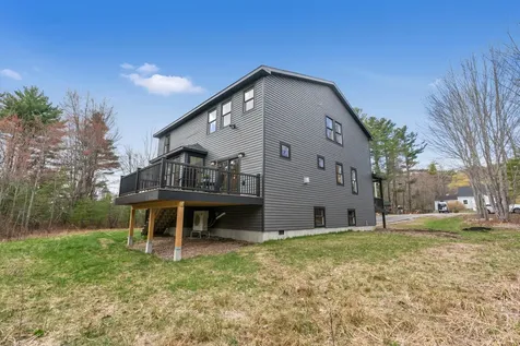 43 Middle Road Falmouth ME 04105