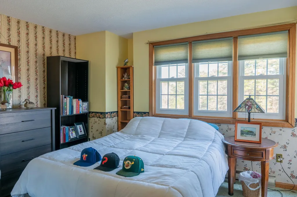 15 Meadow Drive North Berwick ME 03906