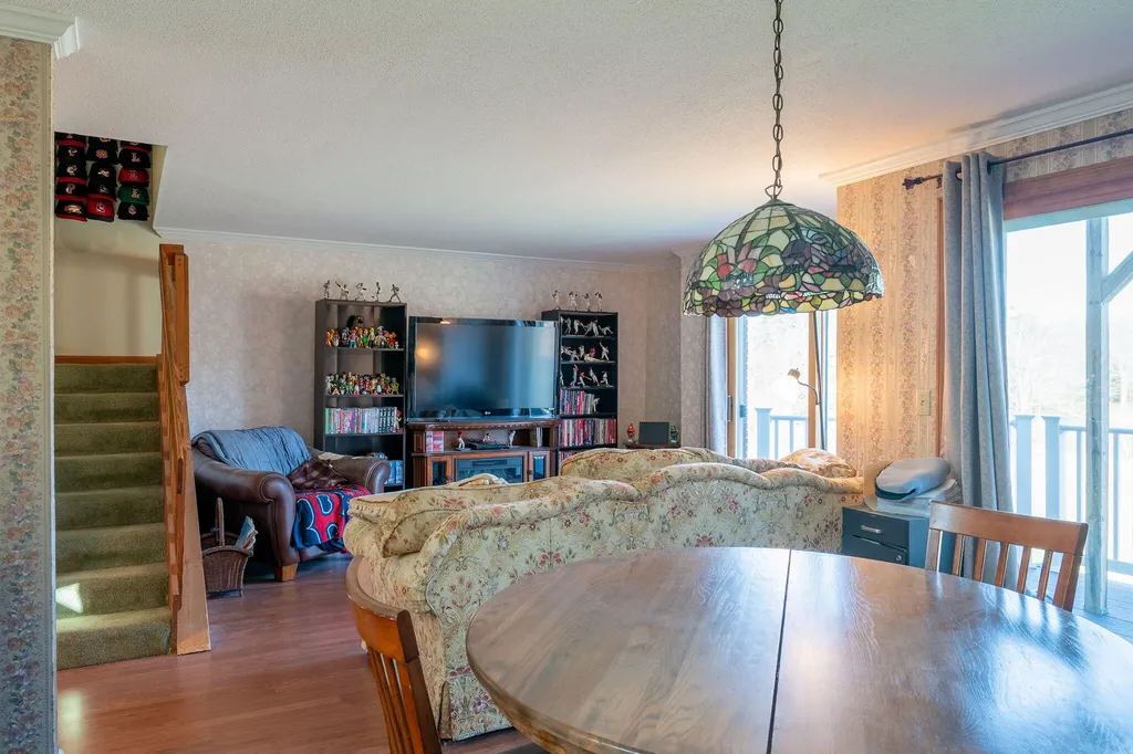 15 Meadow Drive North Berwick ME 03906