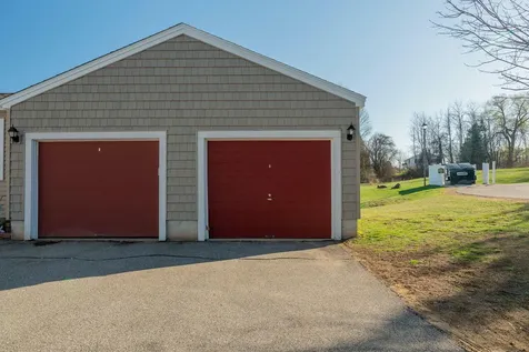 15 Meadow Drive North Berwick ME 03906