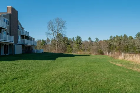 15 Meadow Drive North Berwick ME 03906