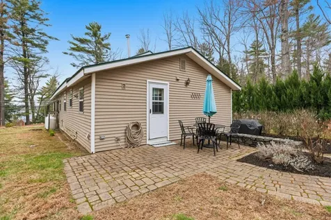 17 Qualey Road Gray ME 04039