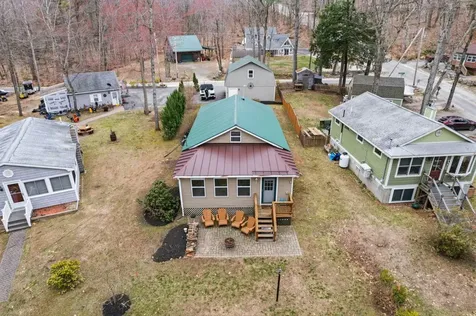 17 Qualey Road Gray ME 04039