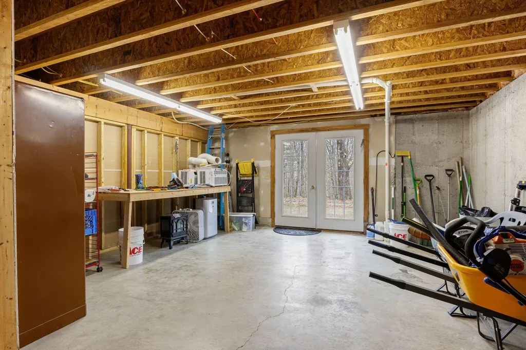 50 Old Icehouse Road Waterboro ME 04087