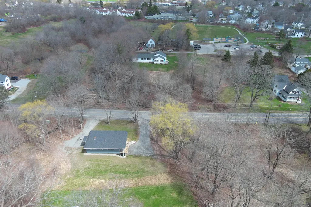 120 Rankin Street Rockland ME 04841