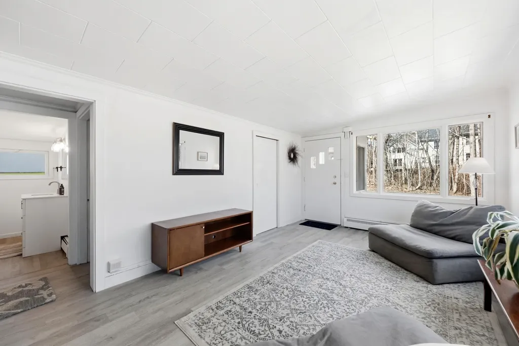 120 Rankin Street Rockland ME 04841