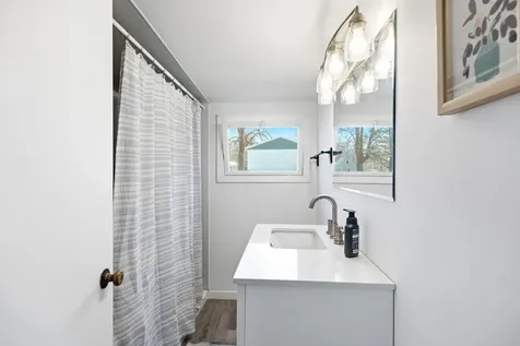 120 Rankin Street Rockland ME 04841