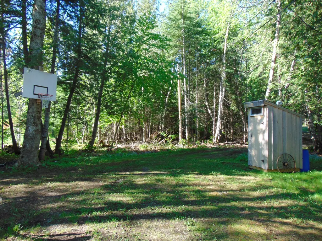 762 West Road Portage Lake ME 04768