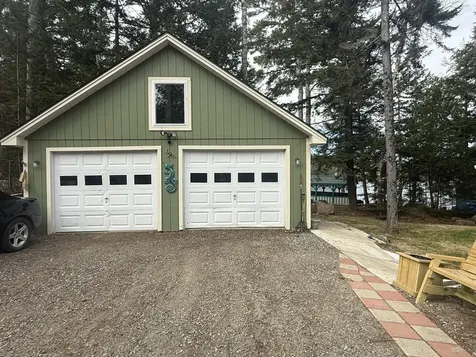 64 Ludden Lane Lincoln ME 04457
