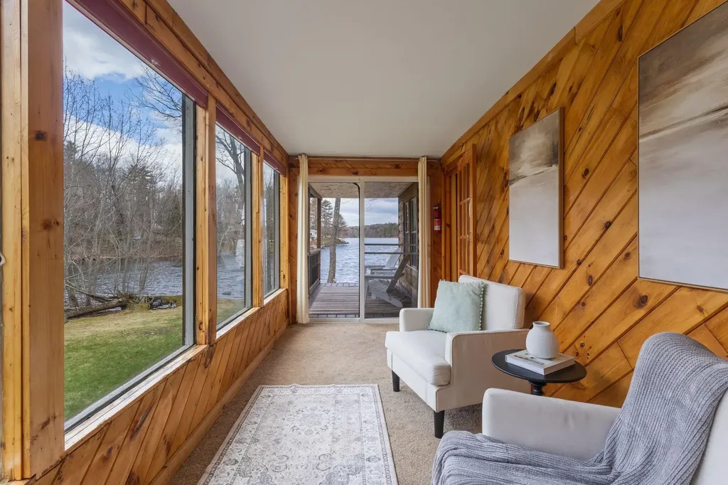 20 Spring Cove Lane Gardiner ME 04345