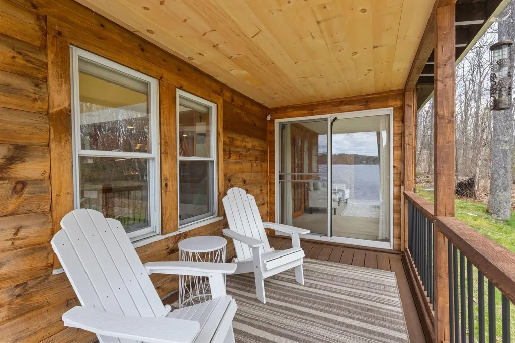 20 Spring Cove Lane Gardiner ME 04345