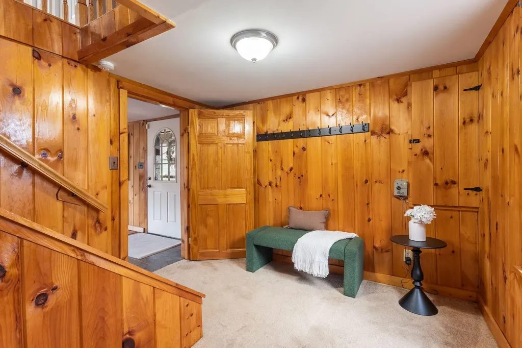 20 Spring Cove Lane Gardiner ME 04345