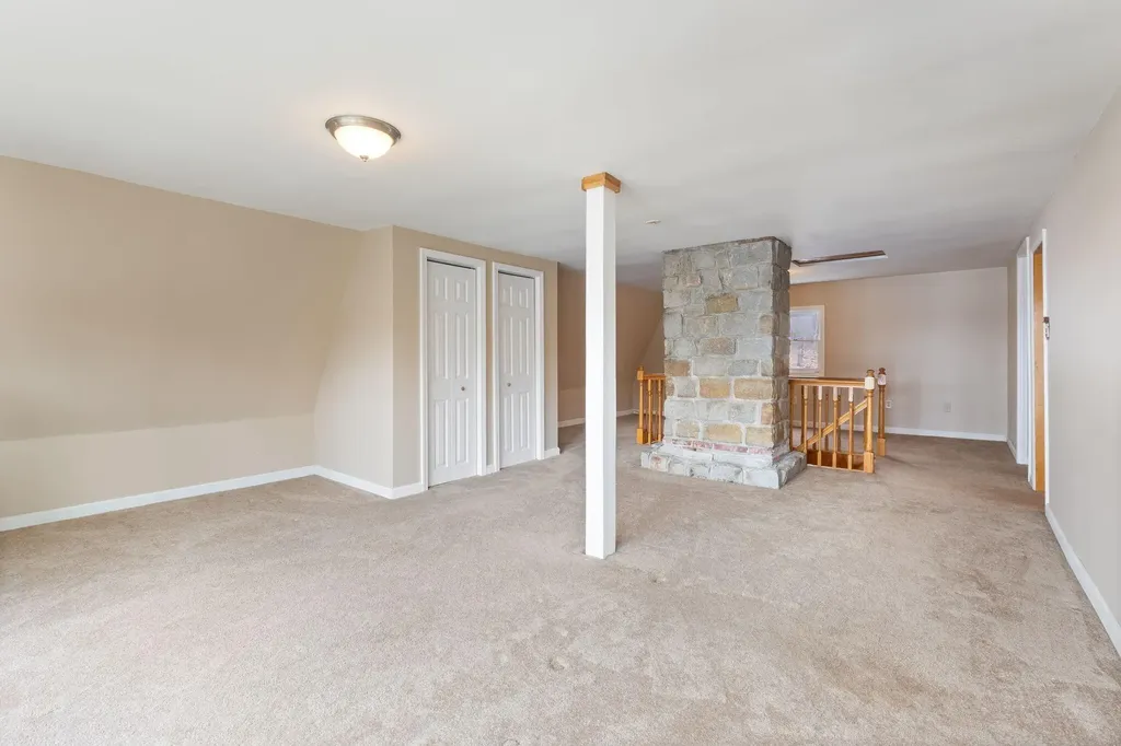 20 Spring Cove Lane Gardiner ME 04345