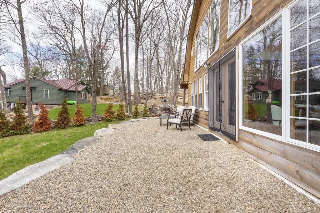 20 Spring Cove Lane Gardiner ME 04345