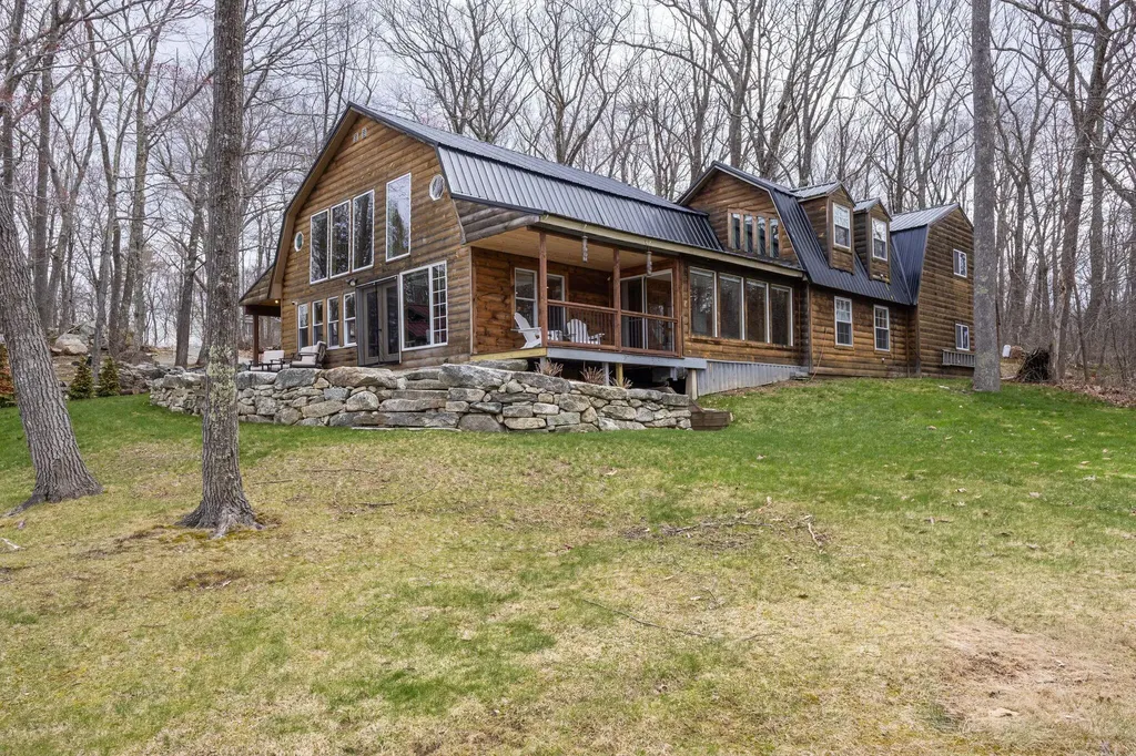 20 Spring Cove Lane Gardiner ME 04345