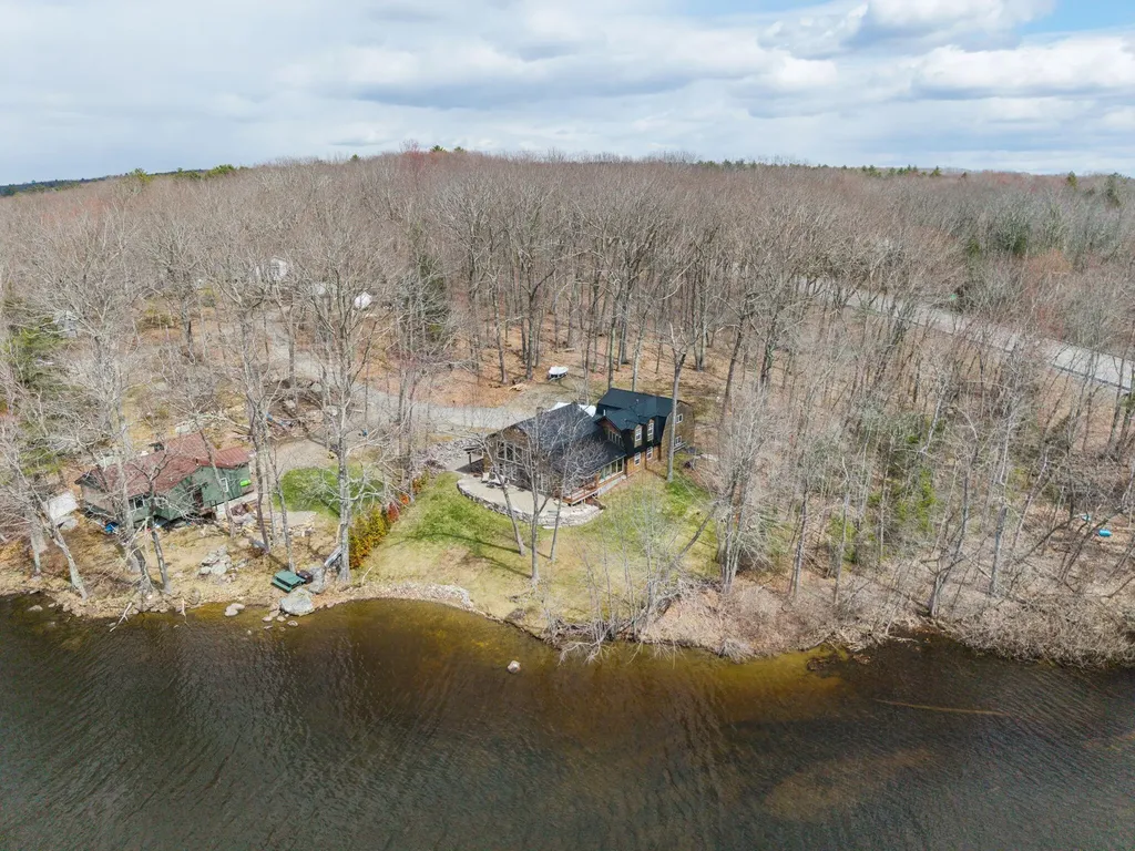 20 Spring Cove Lane Gardiner ME 04345