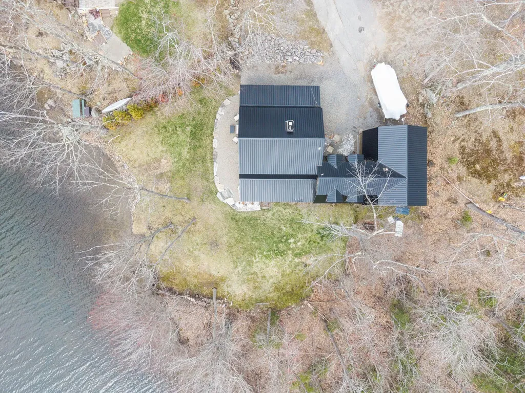 20 Spring Cove Lane Gardiner ME 04345