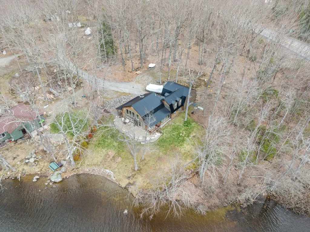 20 Spring Cove Lane Gardiner ME 04345