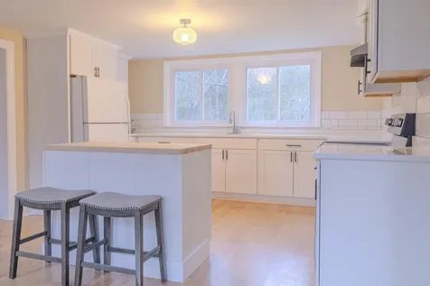 117 Blackstrap Road Falmouth ME 04105