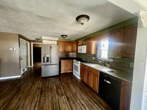 122 Fairview Drive Waterboro ME 04061
