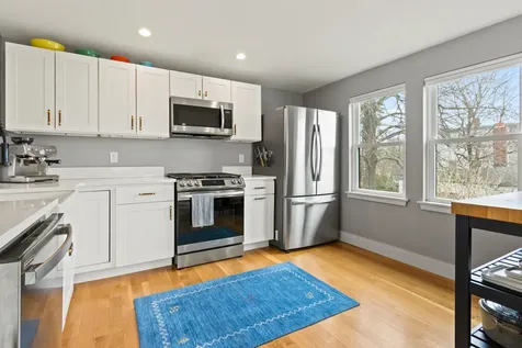 12 Winthrop Street Portland ME 04101