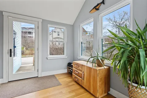 12 Winthrop Street Portland ME 04101
