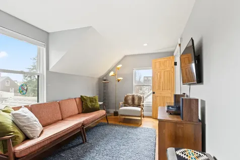 12 Winthrop Street Portland ME 04101