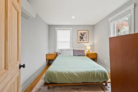 12 Winthrop Street Portland ME 04101