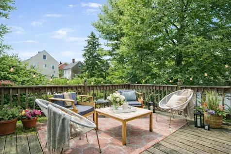 12 Winthrop Street Portland ME 04101