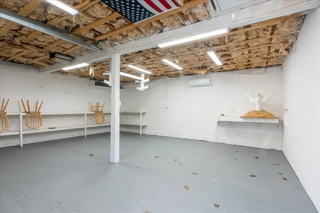 130-132 Center Street Nobleboro ME 04555