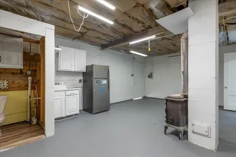 130-132 Center Street Nobleboro ME 04555