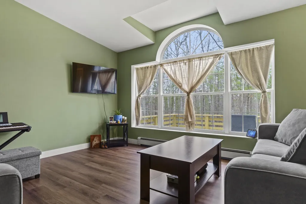 116 Evergreen Estates Road Nobleboro ME 04555