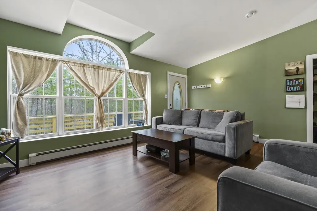 116 Evergreen Estates Road Nobleboro ME 04555