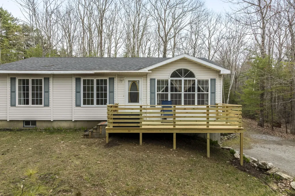 116 Evergreen Estates Road Nobleboro ME 04555