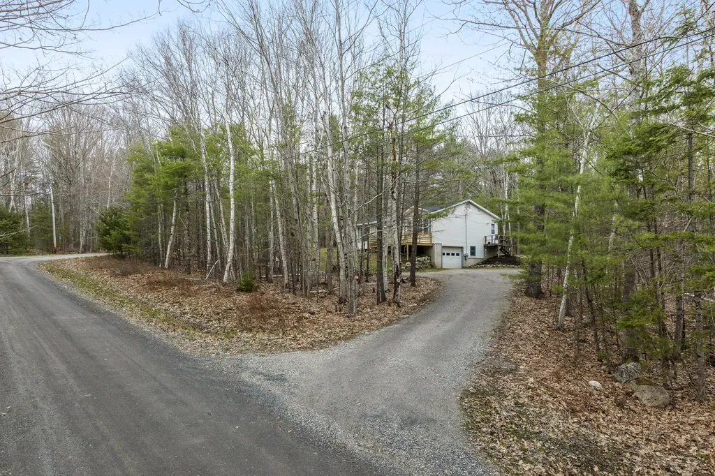 116 Evergreen Estates Road Nobleboro ME 04555