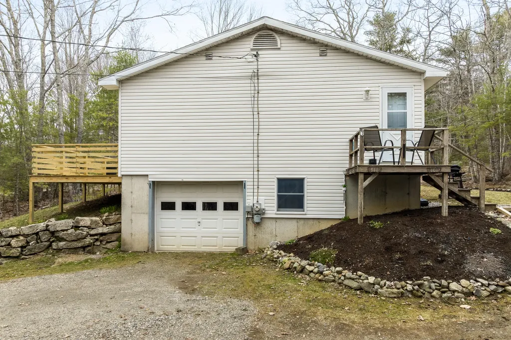 116 Evergreen Estates Road Nobleboro ME 04555