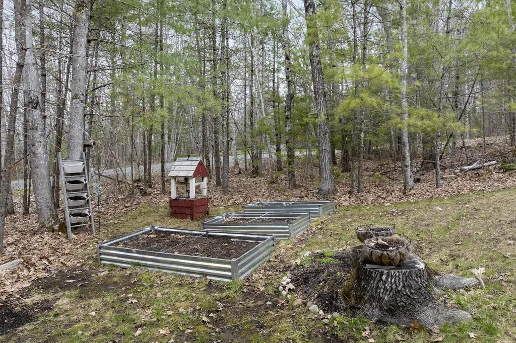 116 Evergreen Estates Road Nobleboro ME 04555
