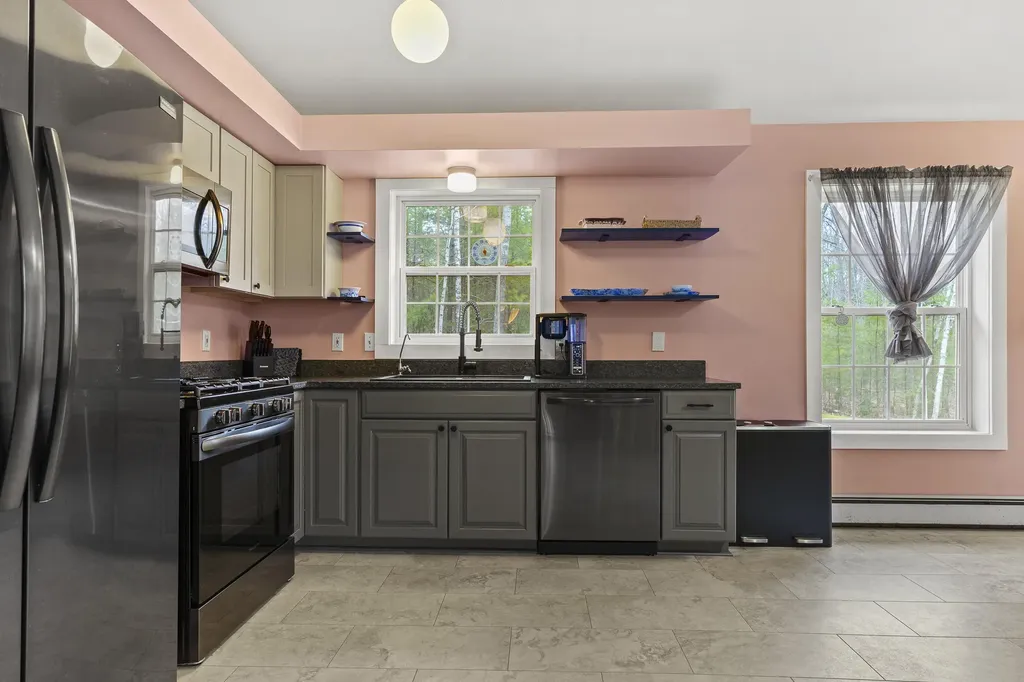 116 Evergreen Estates Road Nobleboro ME 04555