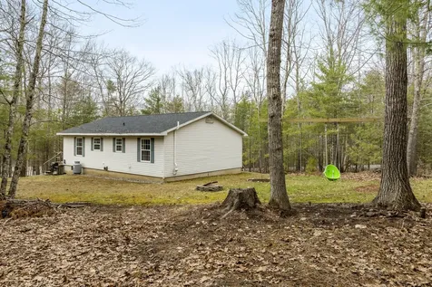 116 Evergreen Estates Road Nobleboro ME 04555