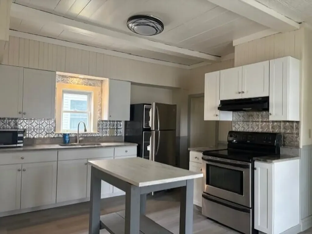 23 George Street Bangor ME 04401