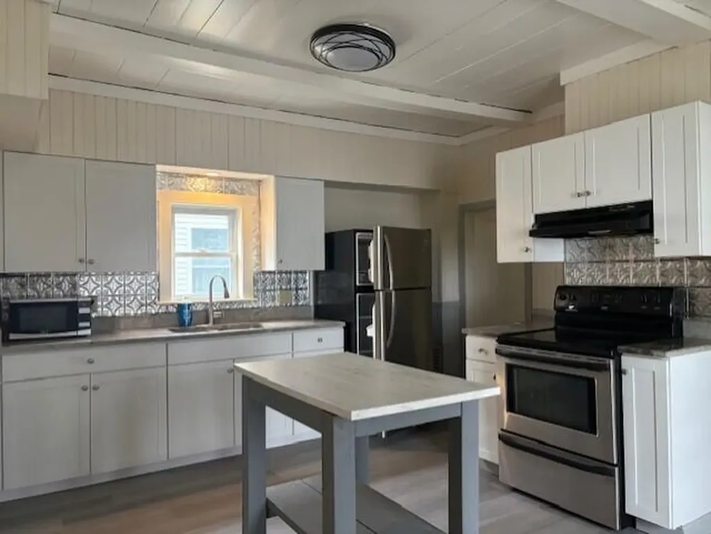 23 George Street Bangor ME 04401