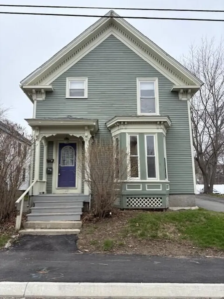 23 George Street Bangor ME 04401