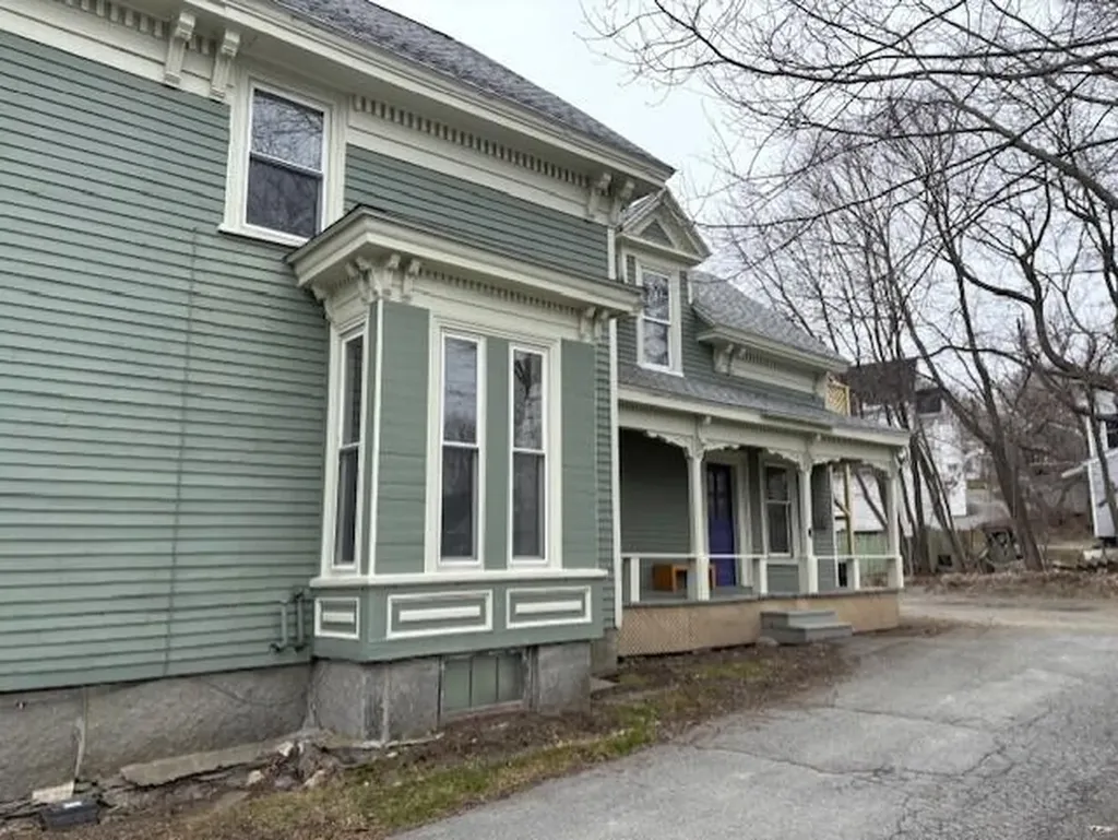 23 George Street Bangor ME 04401