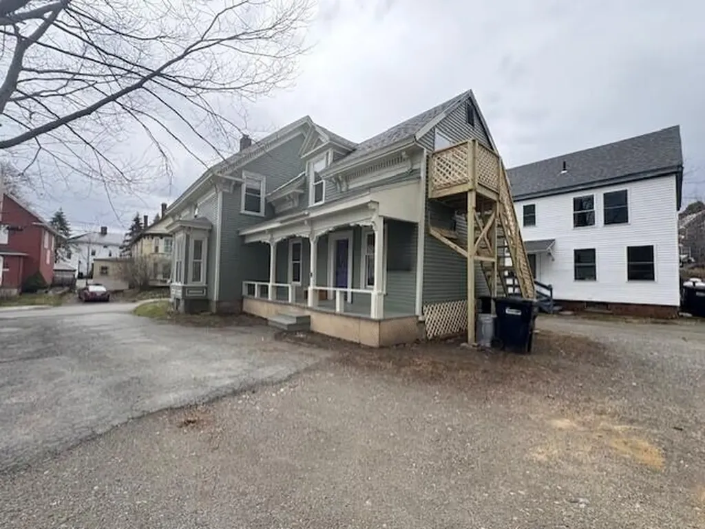 23 George Street Bangor ME 04401