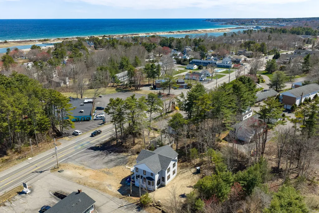 699 Main Street Ogunquit ME 03907