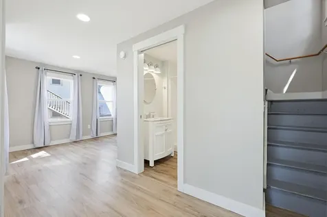 8 Grand Street Augusta ME 04330