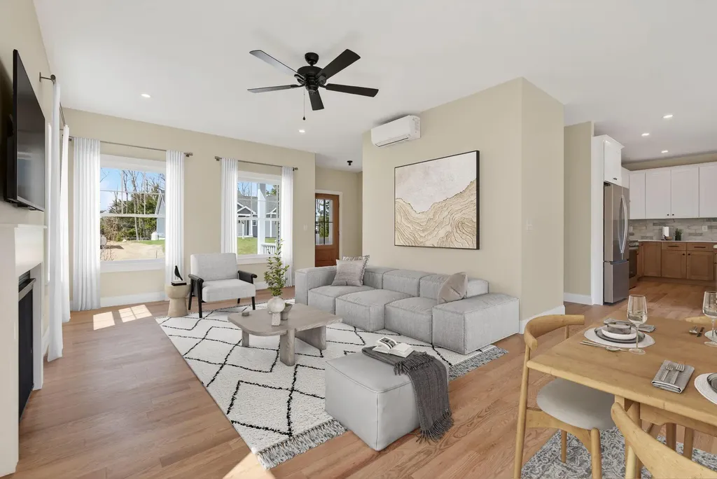 29 Forest Glenn Lane Topsham ME 04086