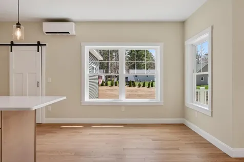 29 Forest Glenn Lane Topsham ME 04086