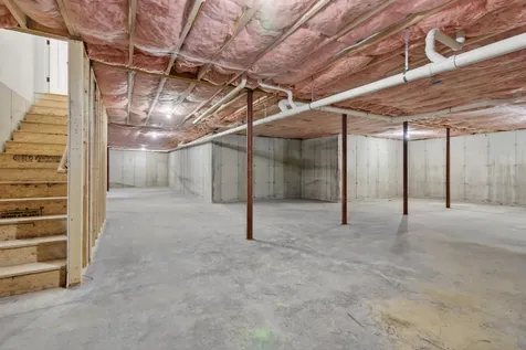29 Forest Glenn Lane Topsham ME 04086
